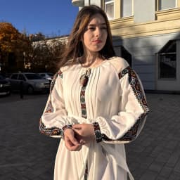 Зображення-3 товару: "Мальованка" вишита сукня ручної роботи