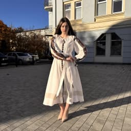 Зображення-4 товару: "Мальованка" вишита сукня ручної роботи